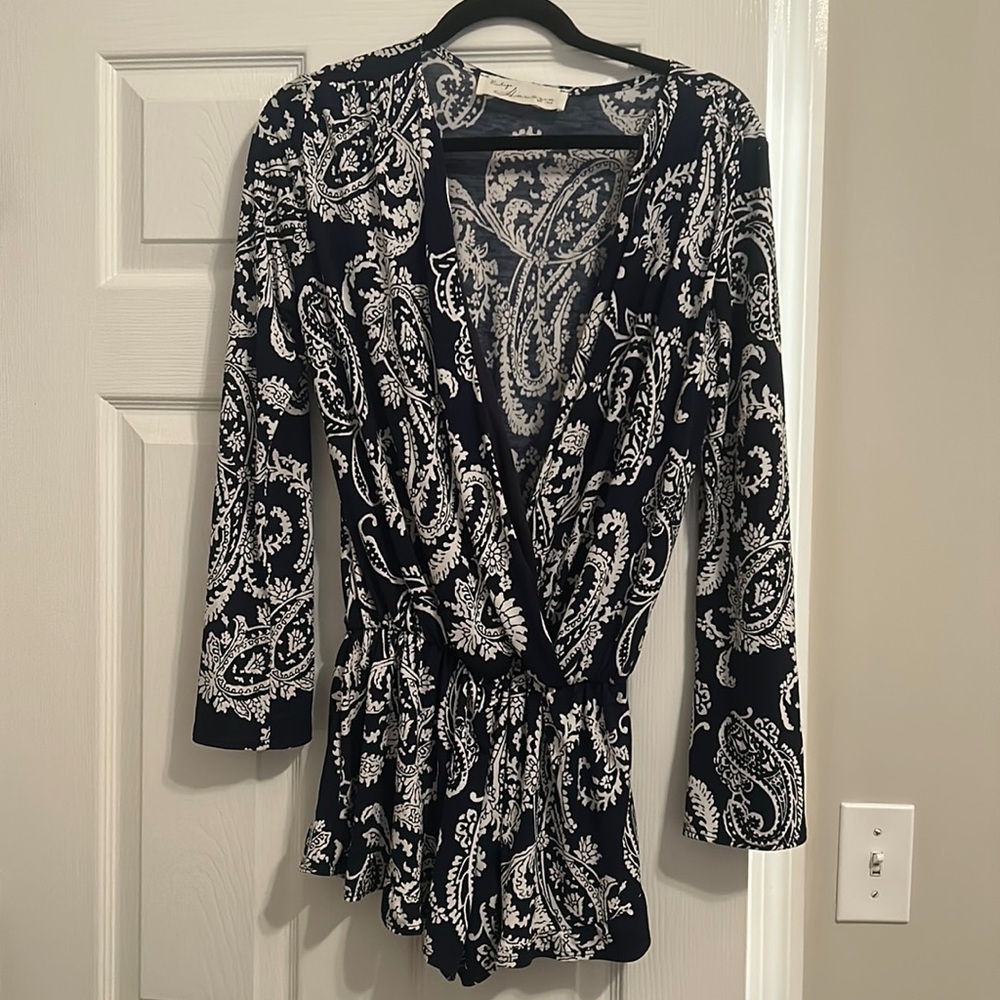 Barely worn navy and white paisley romper